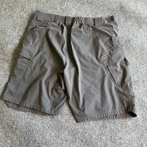 LA Police Gear Mens Tactical Cargo Shorts Charcoal Gray Ripstop XXL 38 Waist - Picture 4 of 6